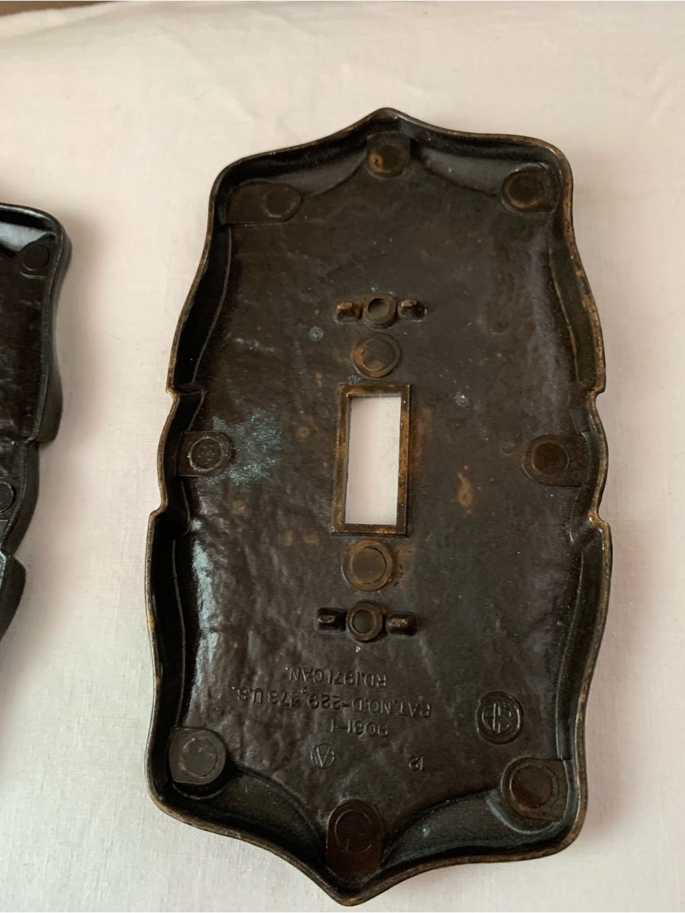 🏛️Lot(5) : 1971 Amerock Carriage House Switch Plates - Vintage 9081-1 & 9084-1 - Picture 7 of 13